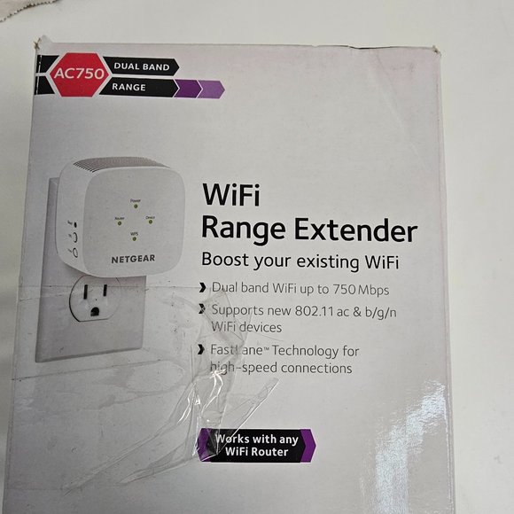 NETGEAR AC750 Dual-Band Wi-Fi Signal Repeater/Booster/Range Extender - Picture 1 of 8